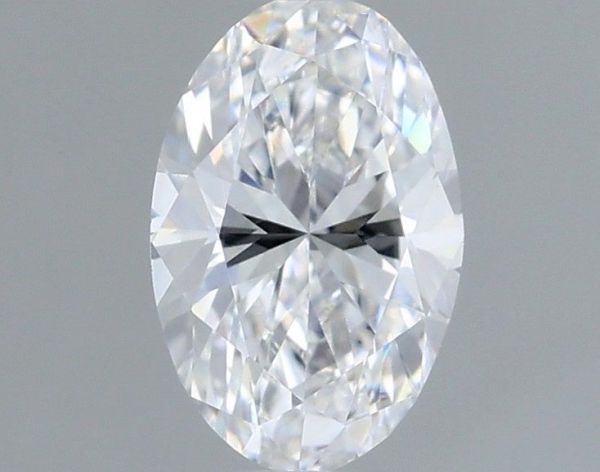 Oval Lab-Grown Diamond image
