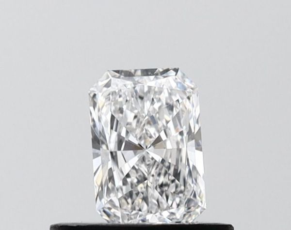 Radiant Lab-Grown Diamond image