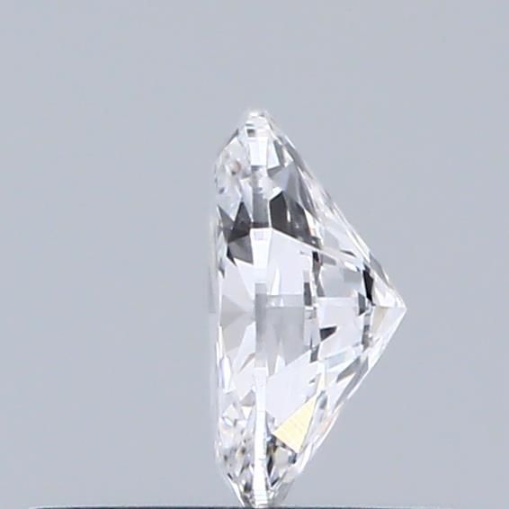 Oval Lab-Grown Diamond image