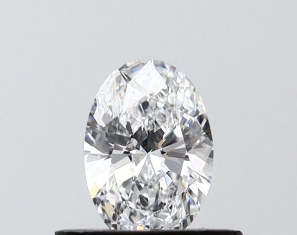 Oval Lab-Grown Diamond image