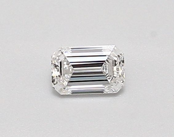 Emerald Lab-Grown Diamond image