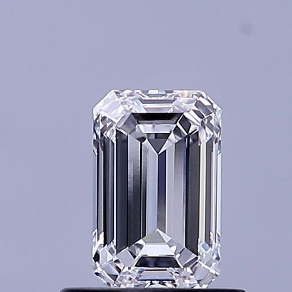 Emerald Lab-Grown Diamond image