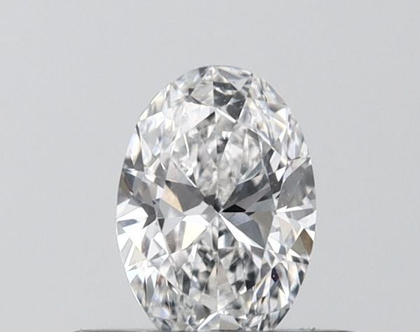 Oval Lab-Grown Diamond image