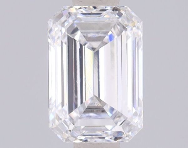 Emerald Lab-Grown Diamond image
