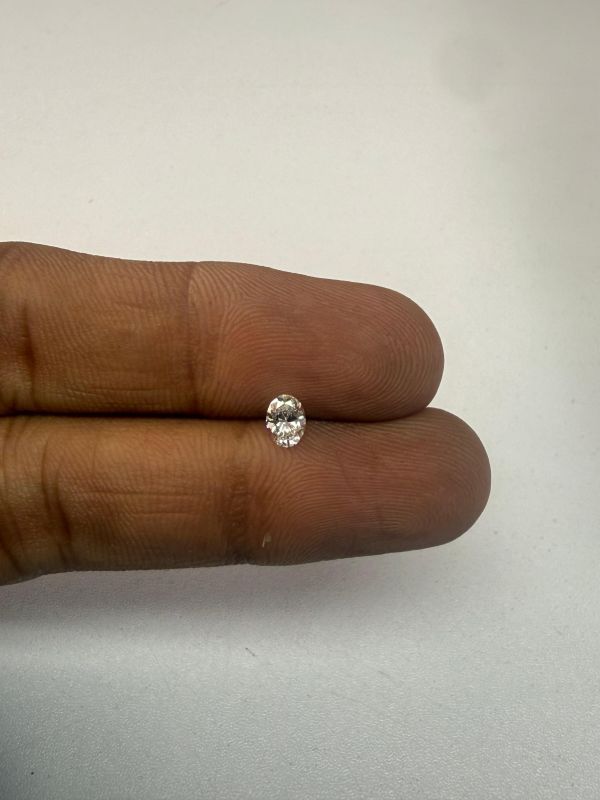 Oval Lab-Grown Diamond image