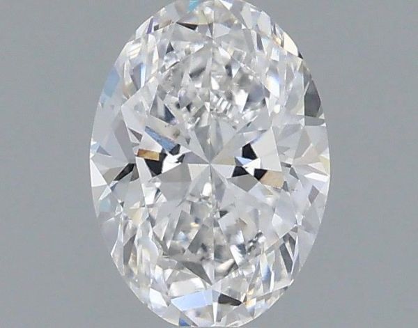 Oval Lab-Grown Diamond image