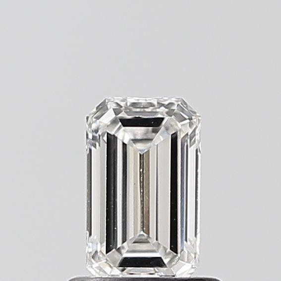 Emerald Lab-Grown Diamond image
