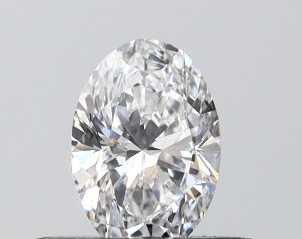 Oval Lab-Grown Diamond image