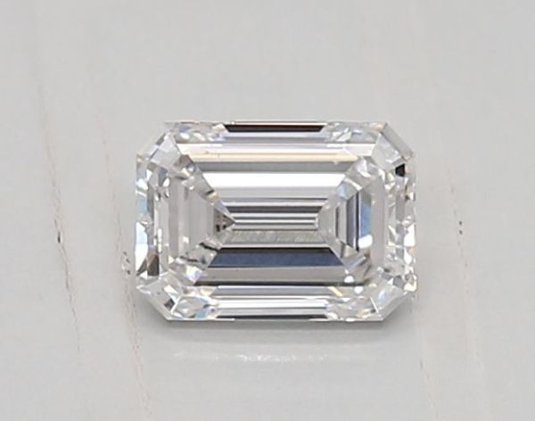 Emerald Lab-Grown Diamond image