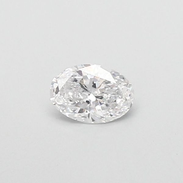 Oval Lab-Grown Diamond image