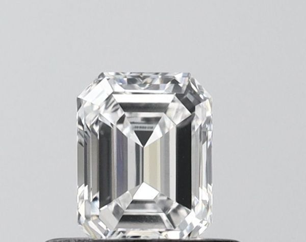 Emerald Lab-Grown Diamond image