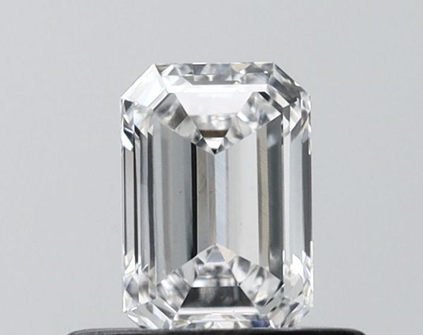 Emerald Lab-Grown Diamond image