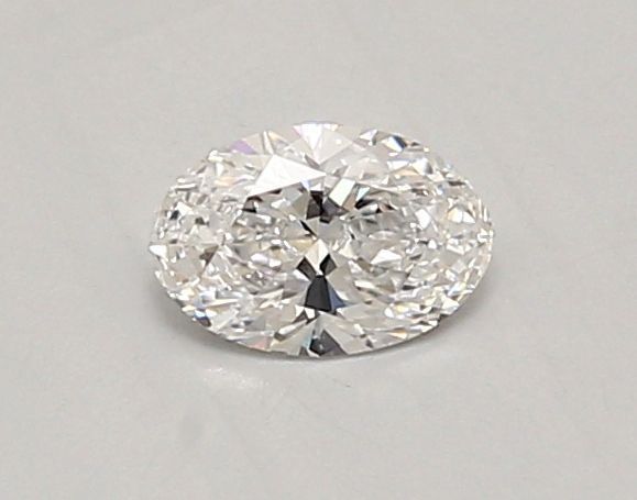Oval Lab-Grown Diamond image