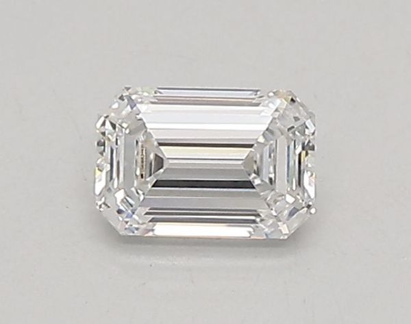 Emerald Lab-Grown Diamond image