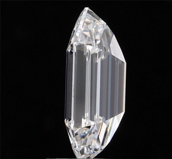 Hexagonal Lab-Grown Diamond image