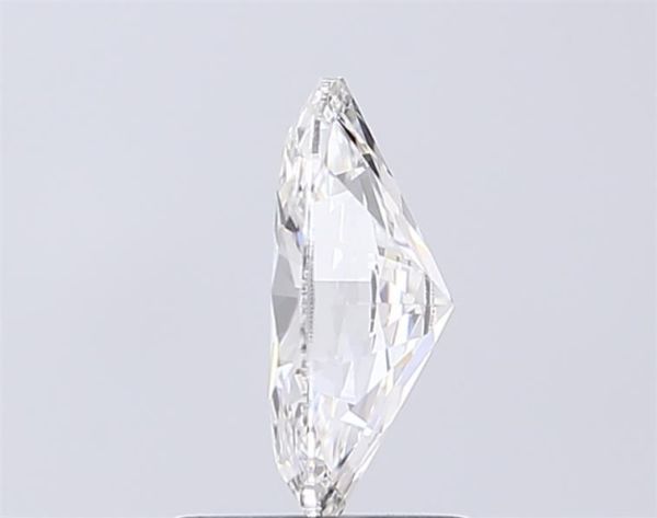 Oval Lab-Grown Diamond image