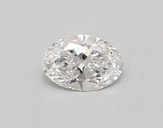 Oval Lab-Grown Diamond image