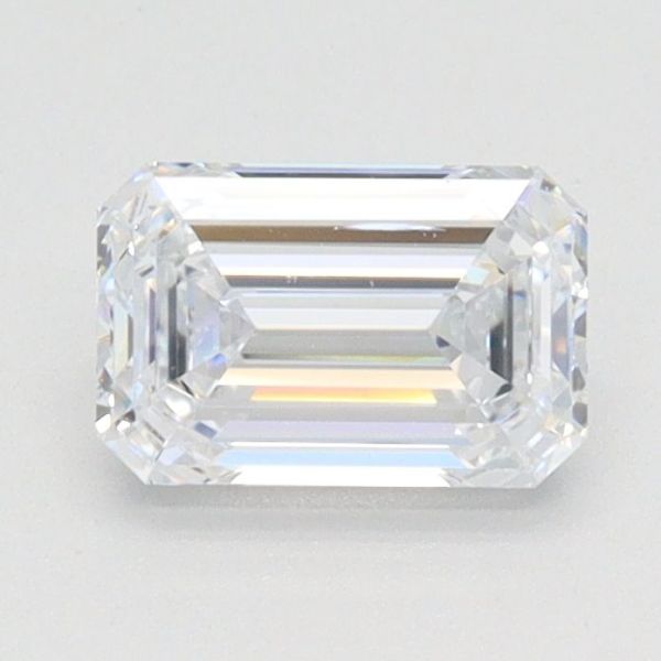Emerald Lab-Grown Diamond image