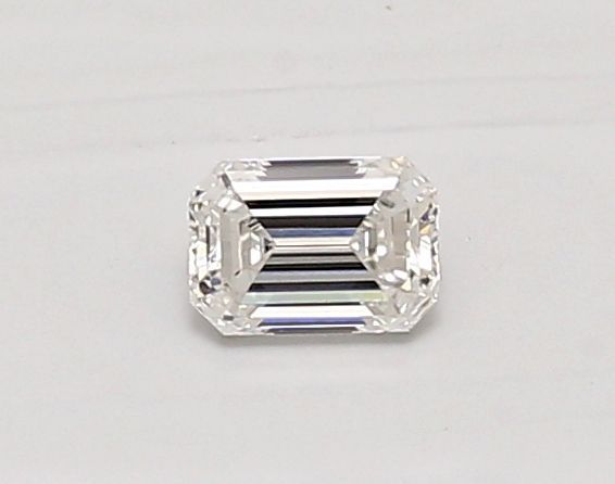 Emerald Lab-Grown Diamond image