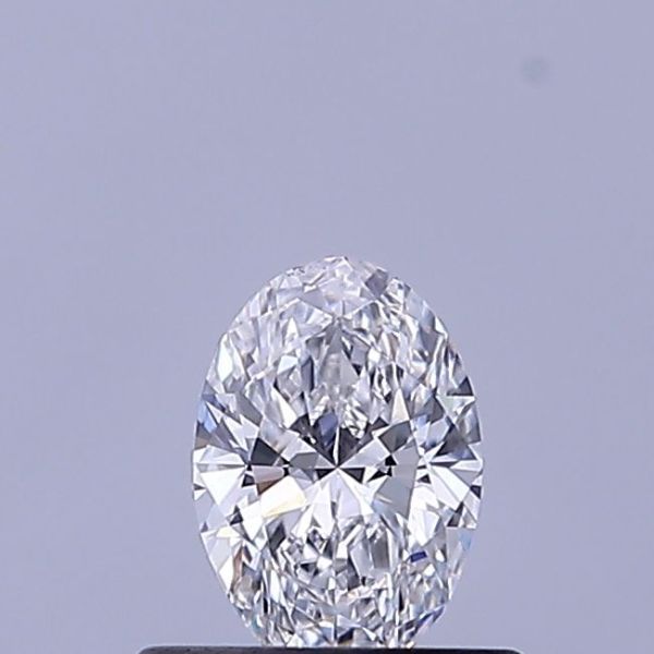 Oval Lab-Grown Diamond image