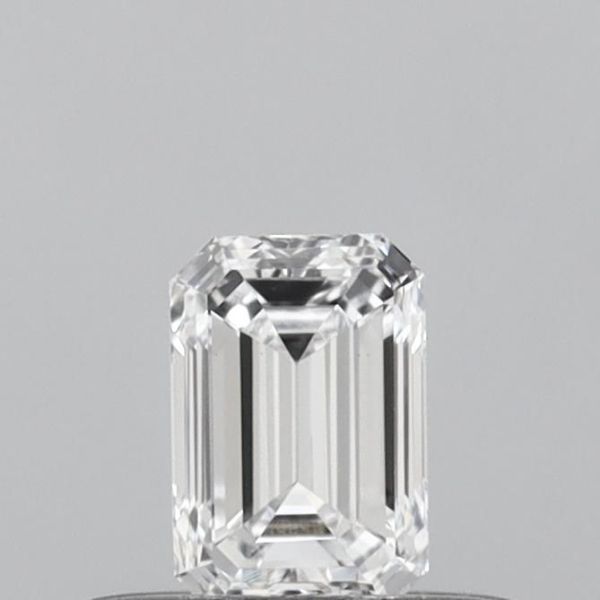 Emerald Lab-Grown Diamond image