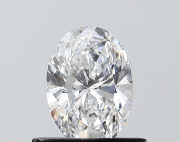 Oval Lab-Grown Diamond image