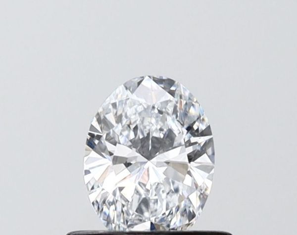 Oval Lab-Grown Diamond image