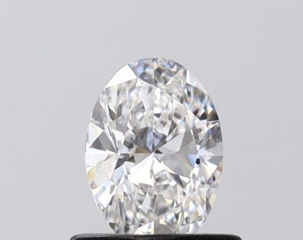 Oval Lab-Grown Diamond image