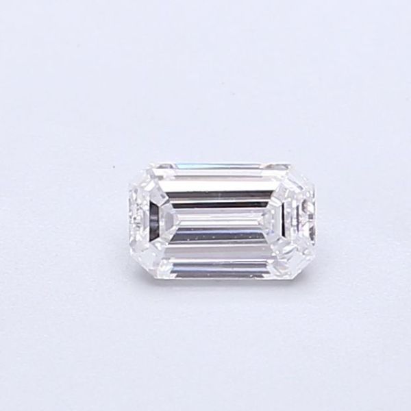 Emerald Lab-Grown Diamond image