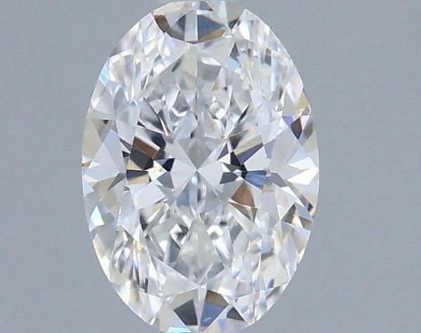 Oval Lab-Grown Diamond image