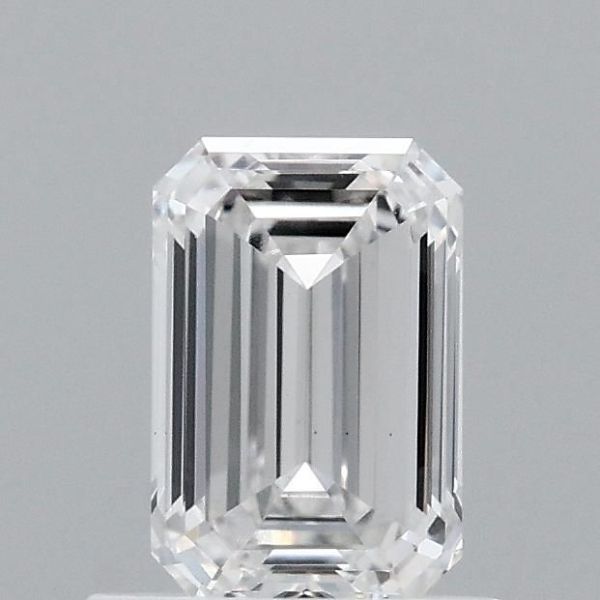 Emerald Lab-Grown Diamond image