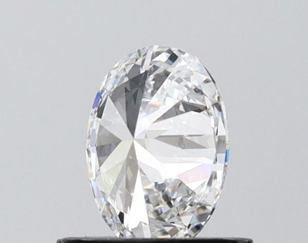 Oval Lab-Grown Diamond image