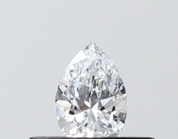 Pear Lab-Grown Diamond image
