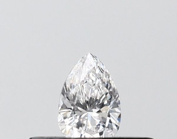 Pear Lab-Grown Diamond image