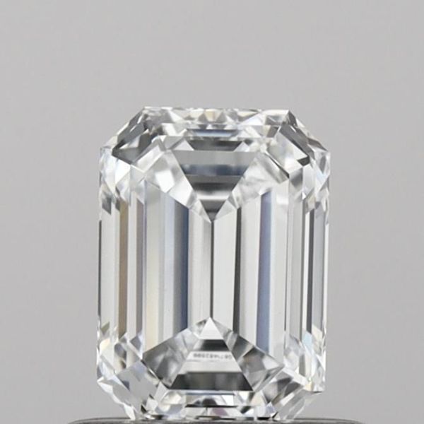 Emerald Lab-Grown Diamond image