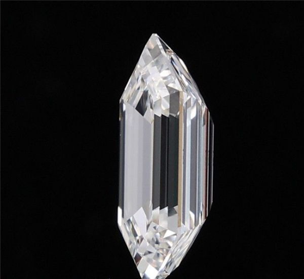 Hexagonal Lab-Grown Diamond image