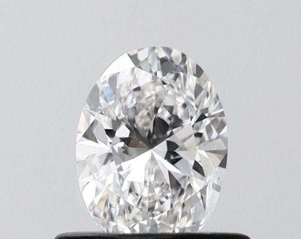 Oval Lab-Grown Diamond image