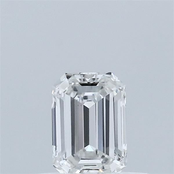 Emerald Lab-Grown Diamond image