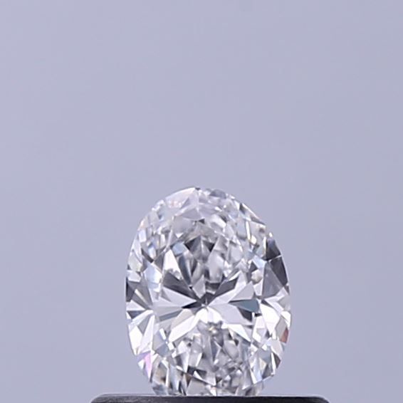 Oval Lab-Grown Diamond image