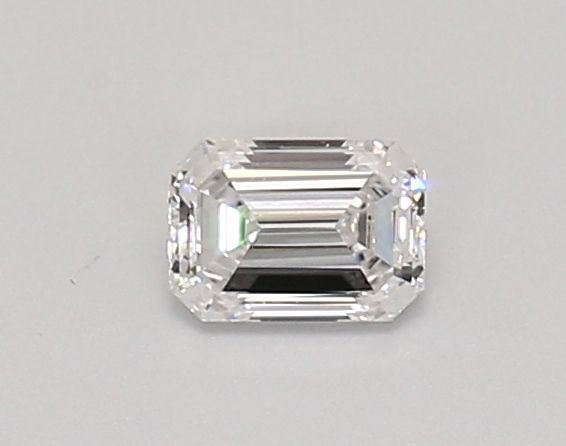 Emerald Lab-Grown Diamond image