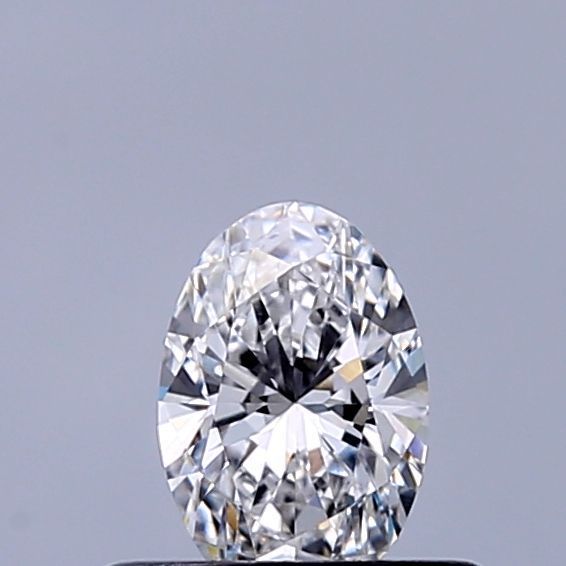 Oval Lab-Grown Diamond image