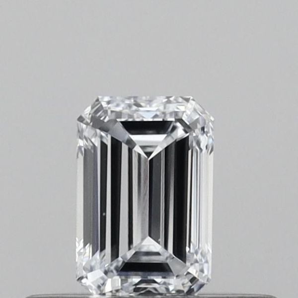 Emerald Lab-Grown Diamond image