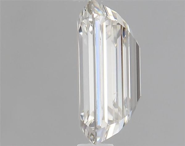 Emerald Lab-Grown Diamond image