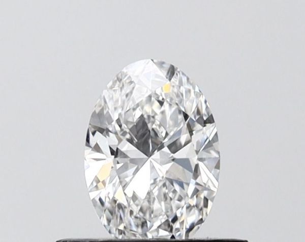 Oval Lab-Grown Diamond image