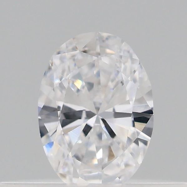 Oval Lab-Grown Diamond image