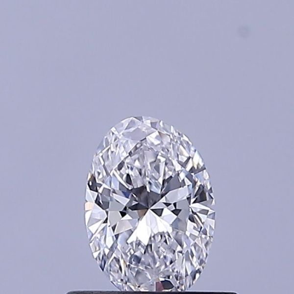 Oval Lab-Grown Diamond image