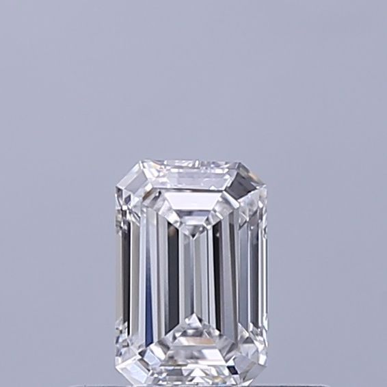 Emerald Lab-Grown Diamond image