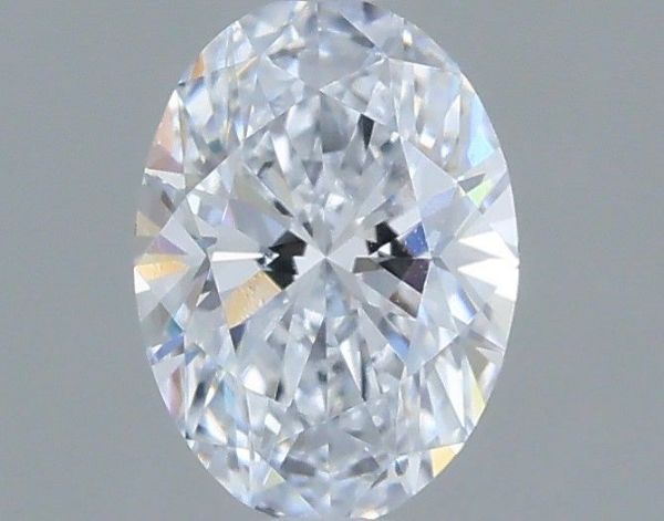 Oval Lab-Grown Diamond image