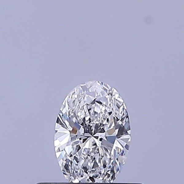 Oval Lab-Grown Diamond image