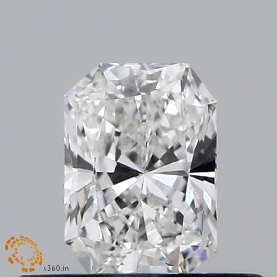 Radiant Lab-Grown Diamond image